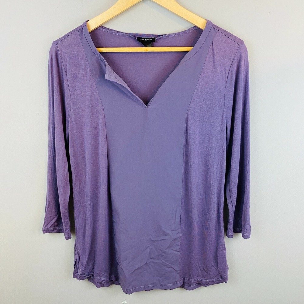 Ann Taylor Purple Fairy Blouse Womens Medium Split Neck‎ Mixed Material Boho